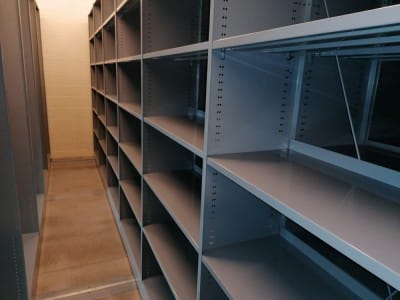 2020 metų rugpjūtį SIA „Viss veikaliem un warehouse“ Estijoje pristatė ir sumontavo mobilias archyvų lentynas.7